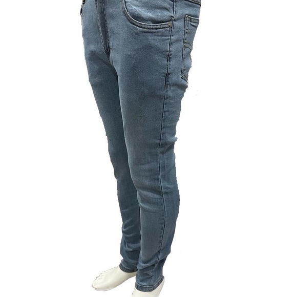 Jeans - Picture 14 of 16